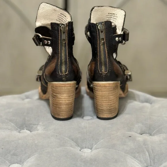 Freebird by Steven Brown Ankle Boots - Picture 2 of 7